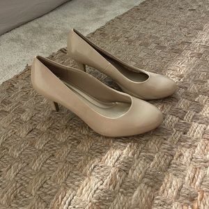 nude heels